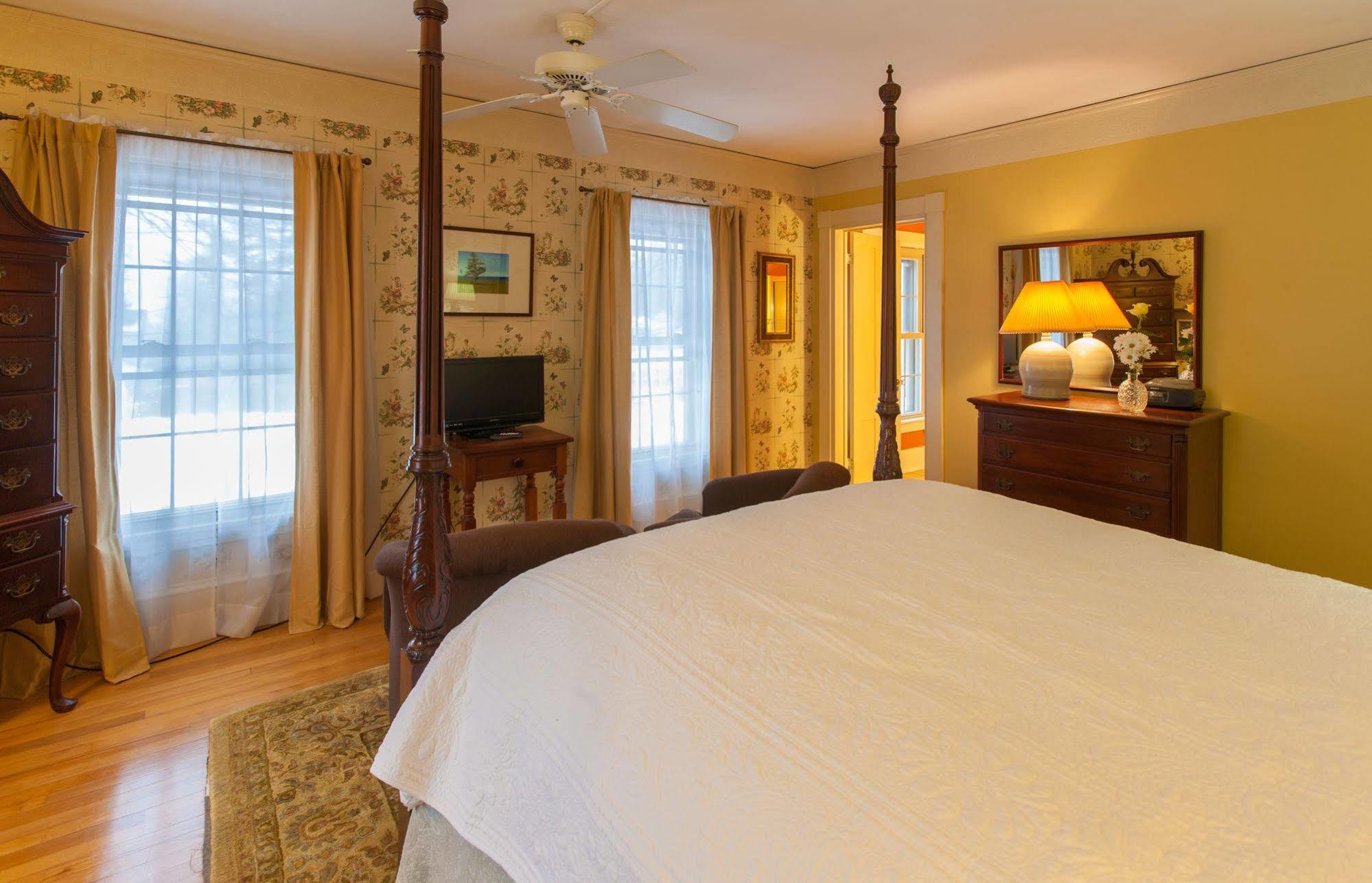 Hotel Camden Windward House Extérieur photo